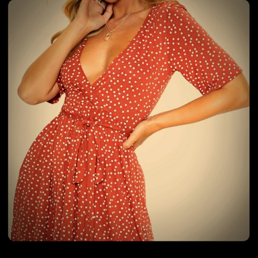 New Pretty little thing dress
